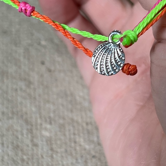‘Neon Shell’ Bracelet - Picture 4 of 7
